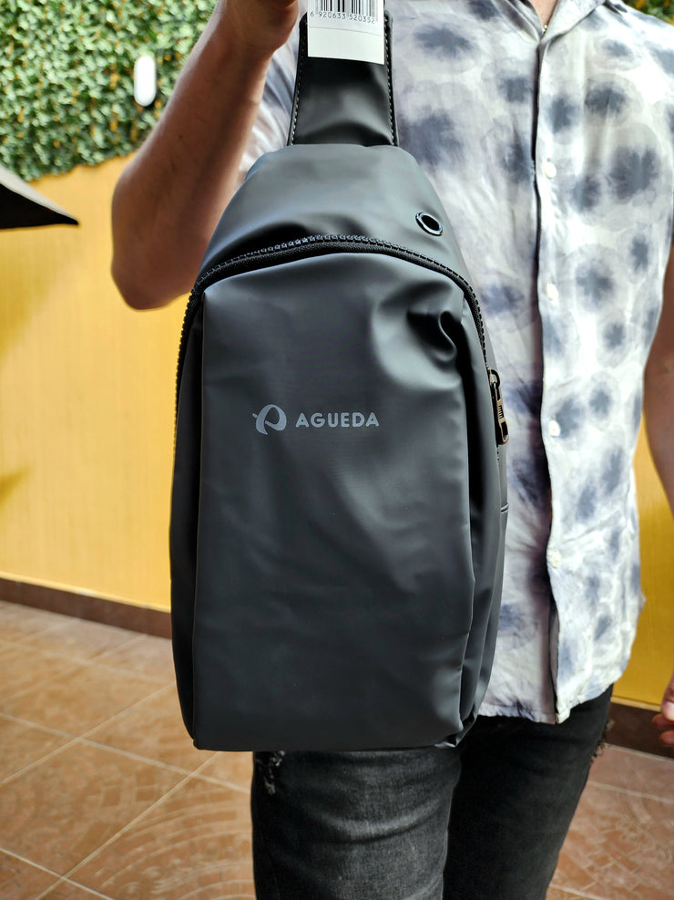 SlingPack Negro - Agueda. 