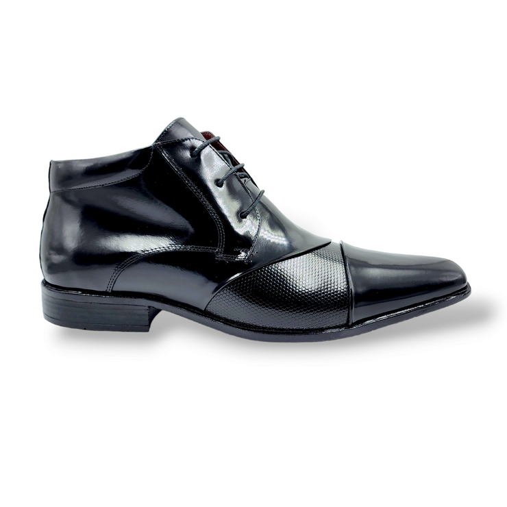 Botin Negro de Cuero Levurett / 15006 Box